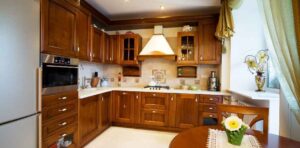 closed kitchen design